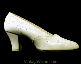 Authentic 1920s Flapper Era Shoes - Size 6 1/2 Ivory Pierced Leather Pumps - 20s Deadstock Heels with Comet Motif - 6.5 Off White Ecru Cream