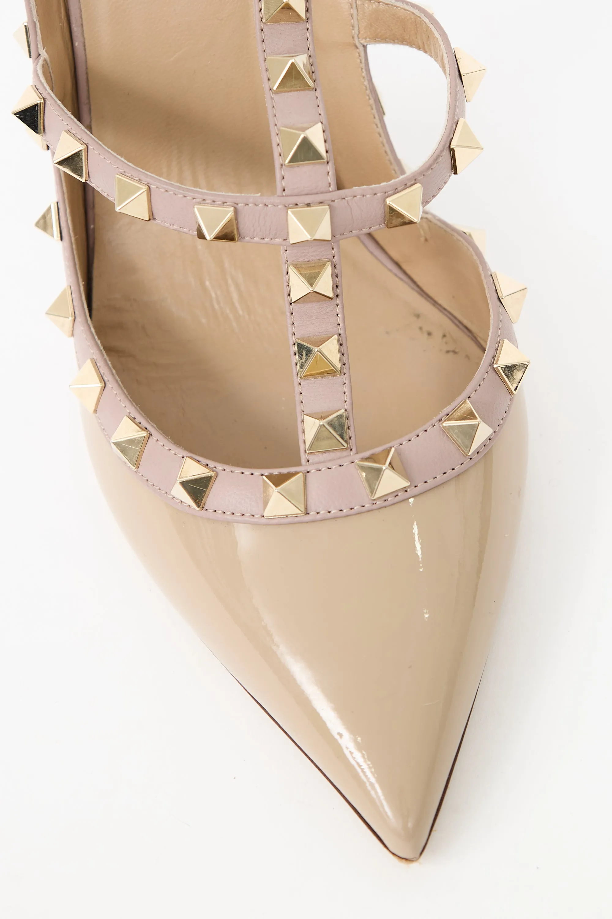 Beige Patent Leather Rockstud Caged Heel