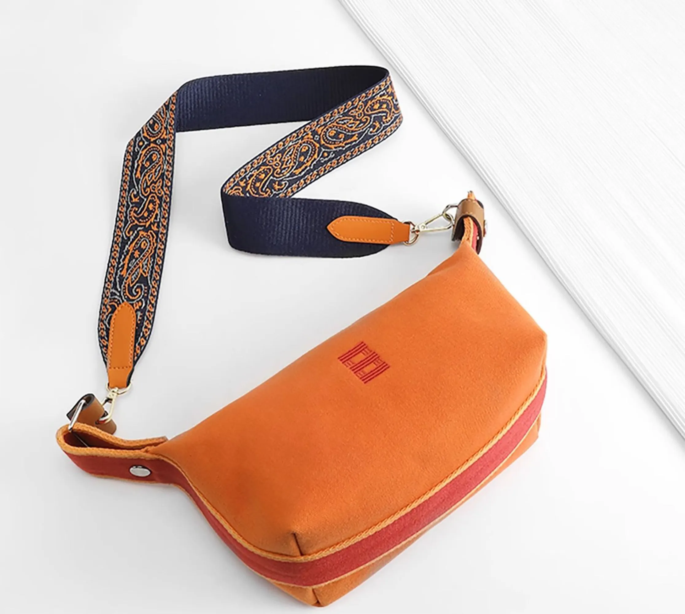 Boho Vintage Style Wide Crossbody Strap – Personalized, Ethnic-Inspired, Pressure-Relief Adjustable Bag Strap