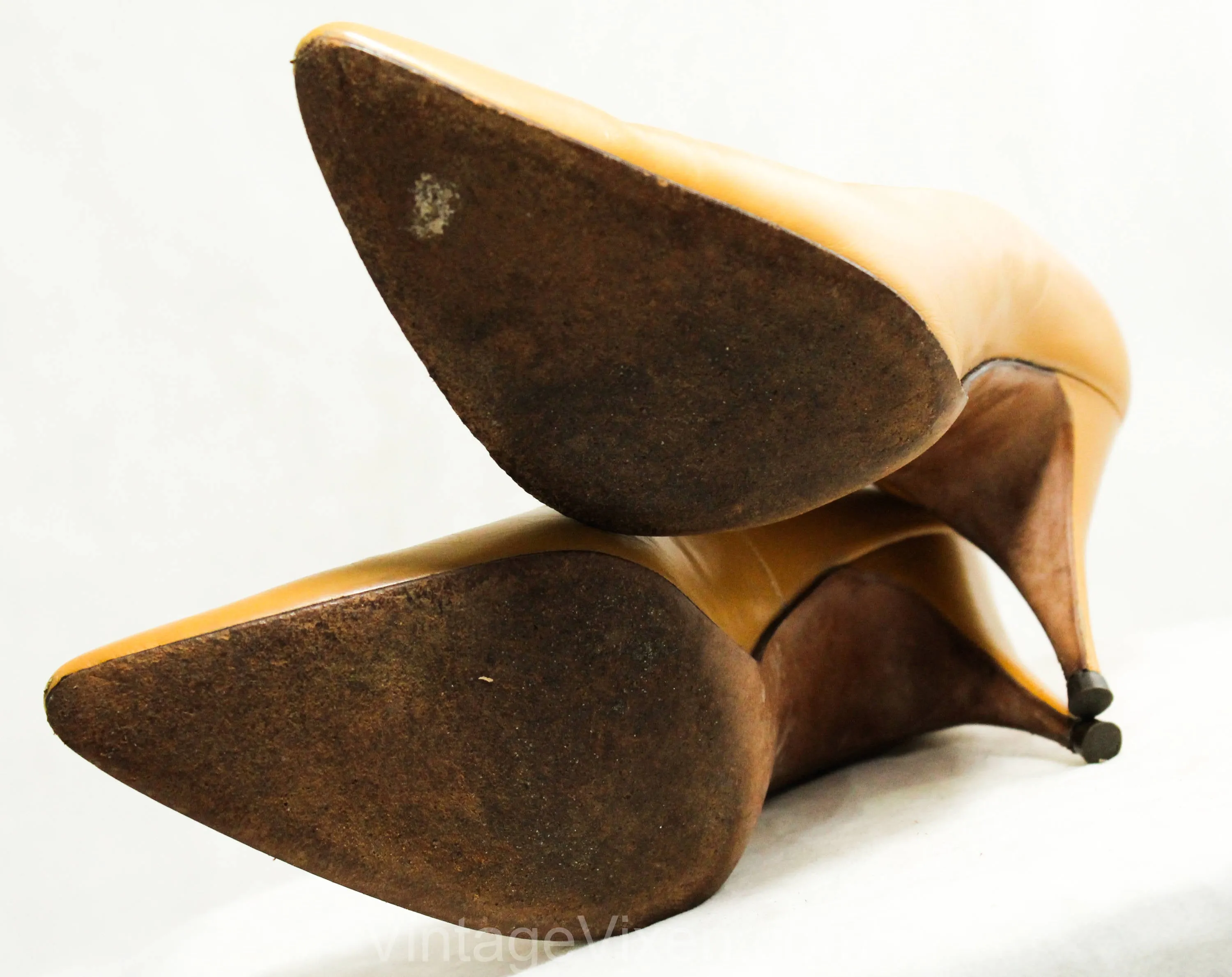 Size 6 Yellow Heels - 6AA Narrow Golden Leather Stiletto Shoes - 1950s High Quality Hand Lasted by Andrew Geller - Fall Autumn Goldenrod