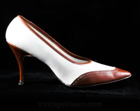 Size 8.5 Spectator Stilettos - Unworn Deadstock Shoe - Size 8 1/2 Two Tone Brown 1950s High Heels - Pointed Toes - NOS 4 Inch Slender Heels