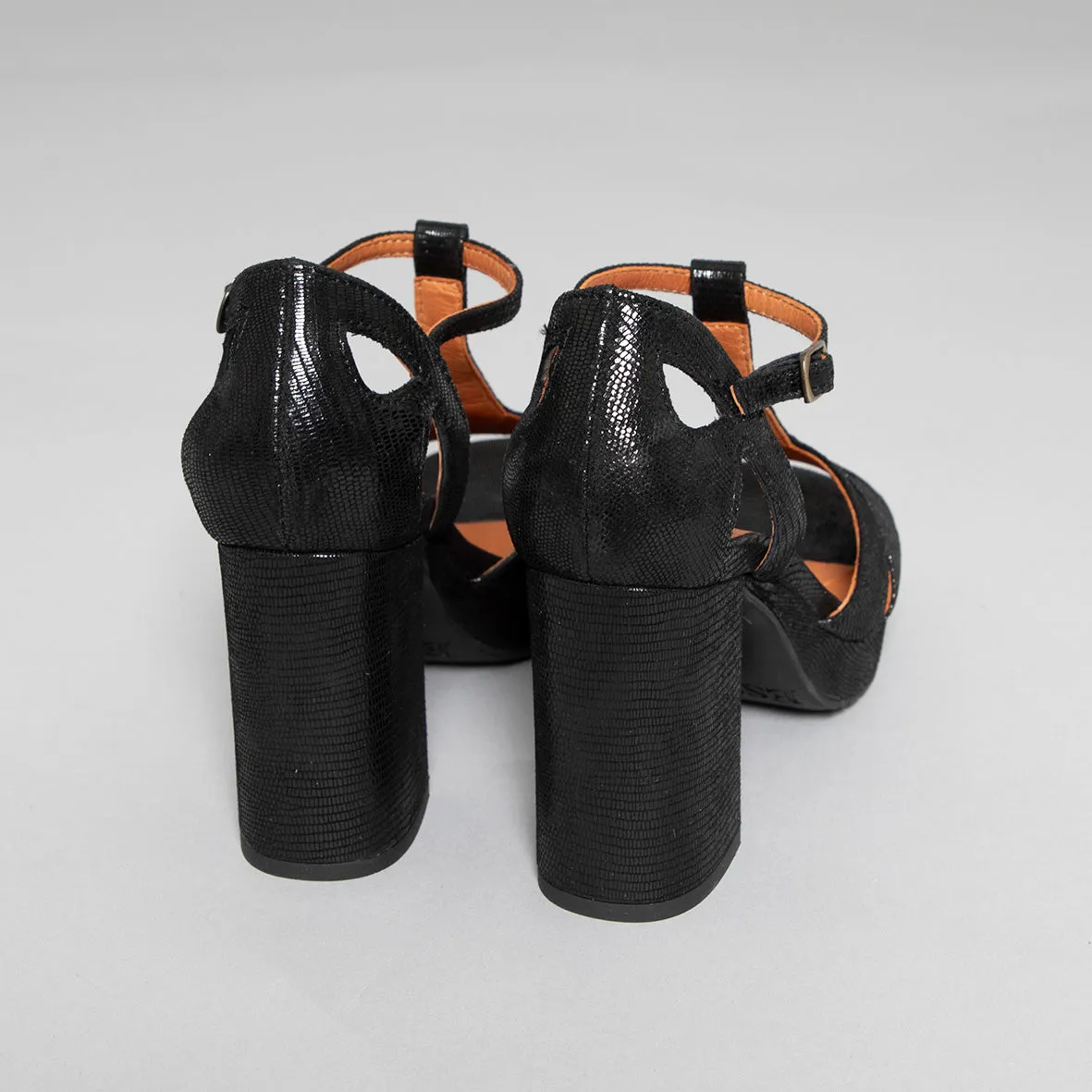 Valerie WIDE Black Metallic